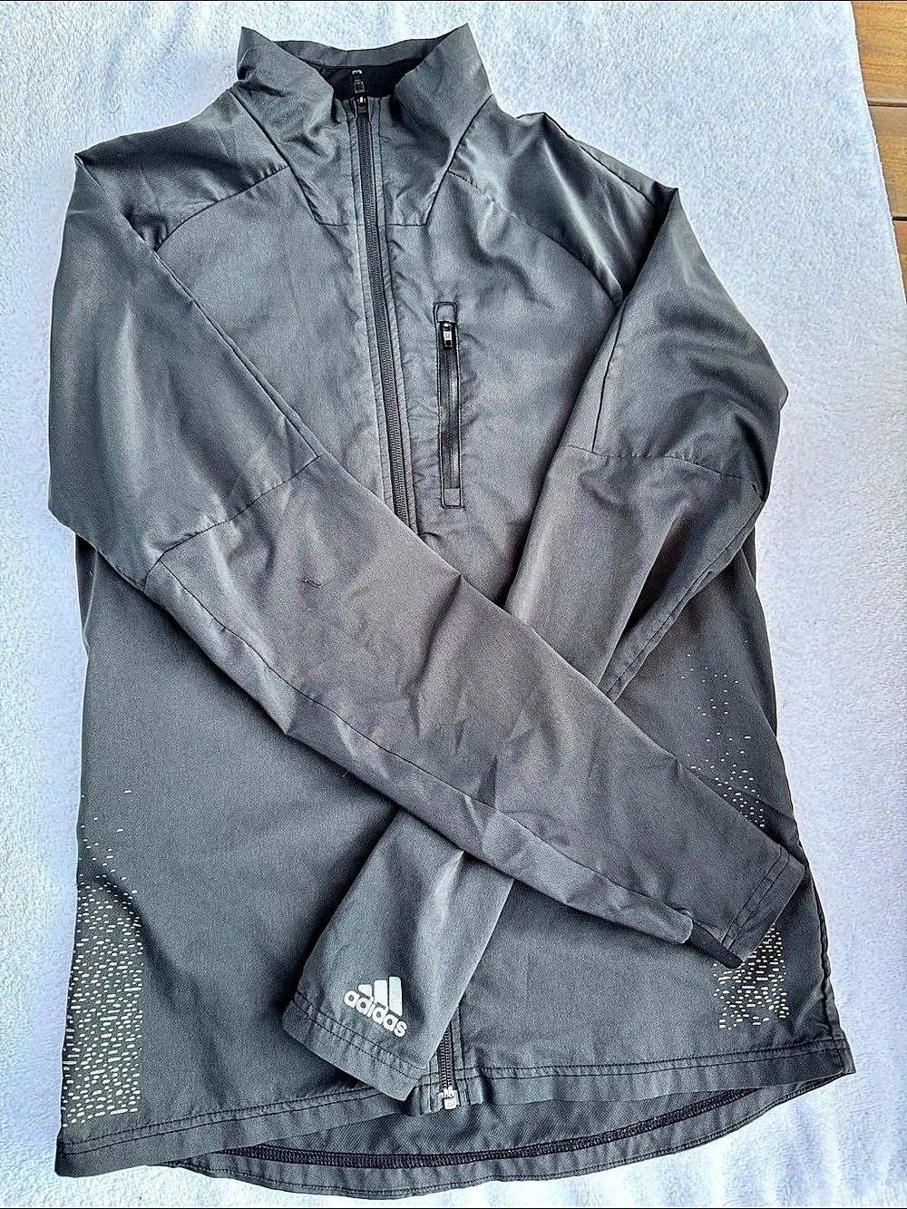 adidas Runners Wind Jacket Men’s Black Wind Jacket Size Small
